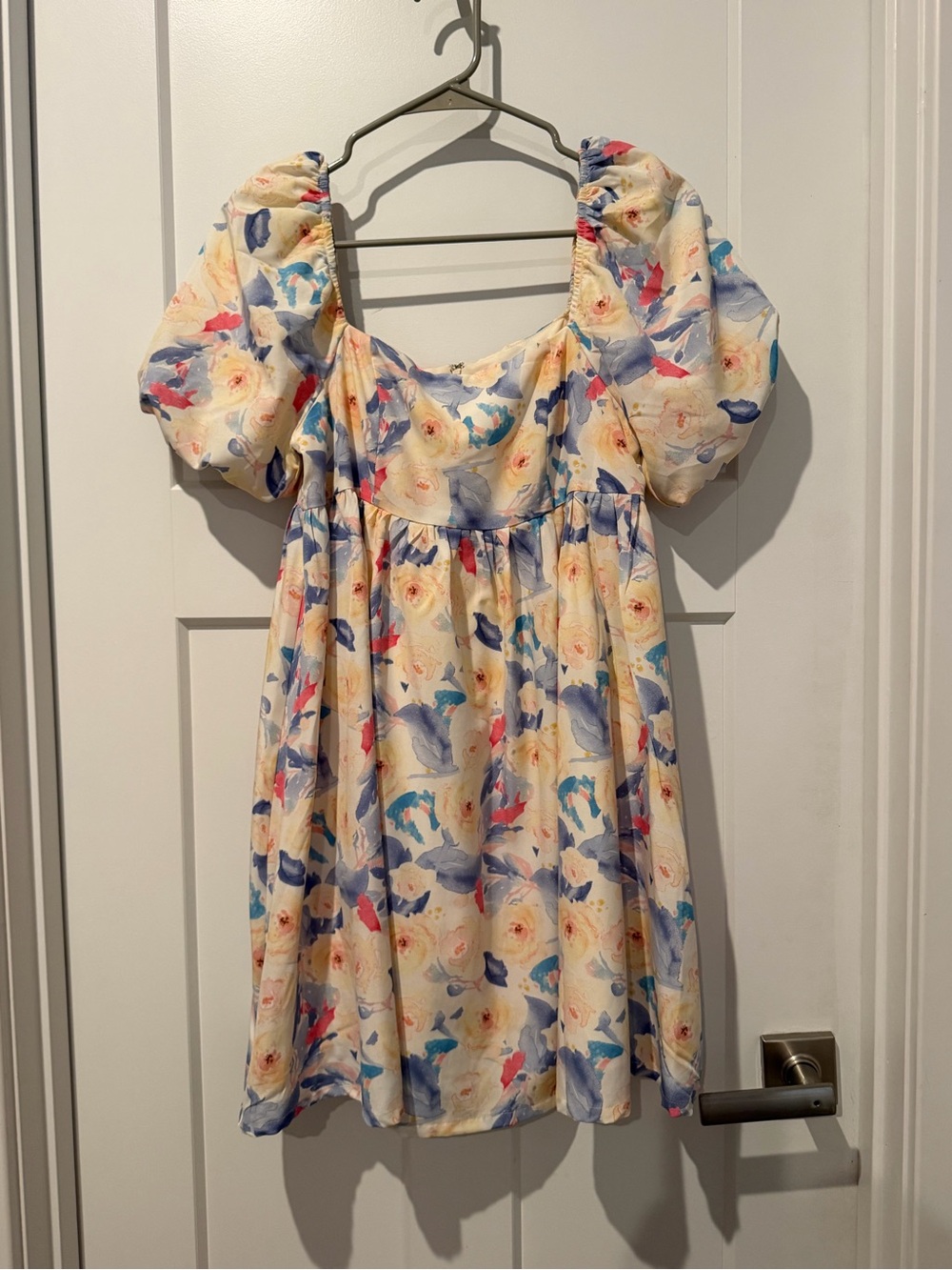 TCEC Puff Sleeve Floral Mini Dress in Cream, Blue, and Pink